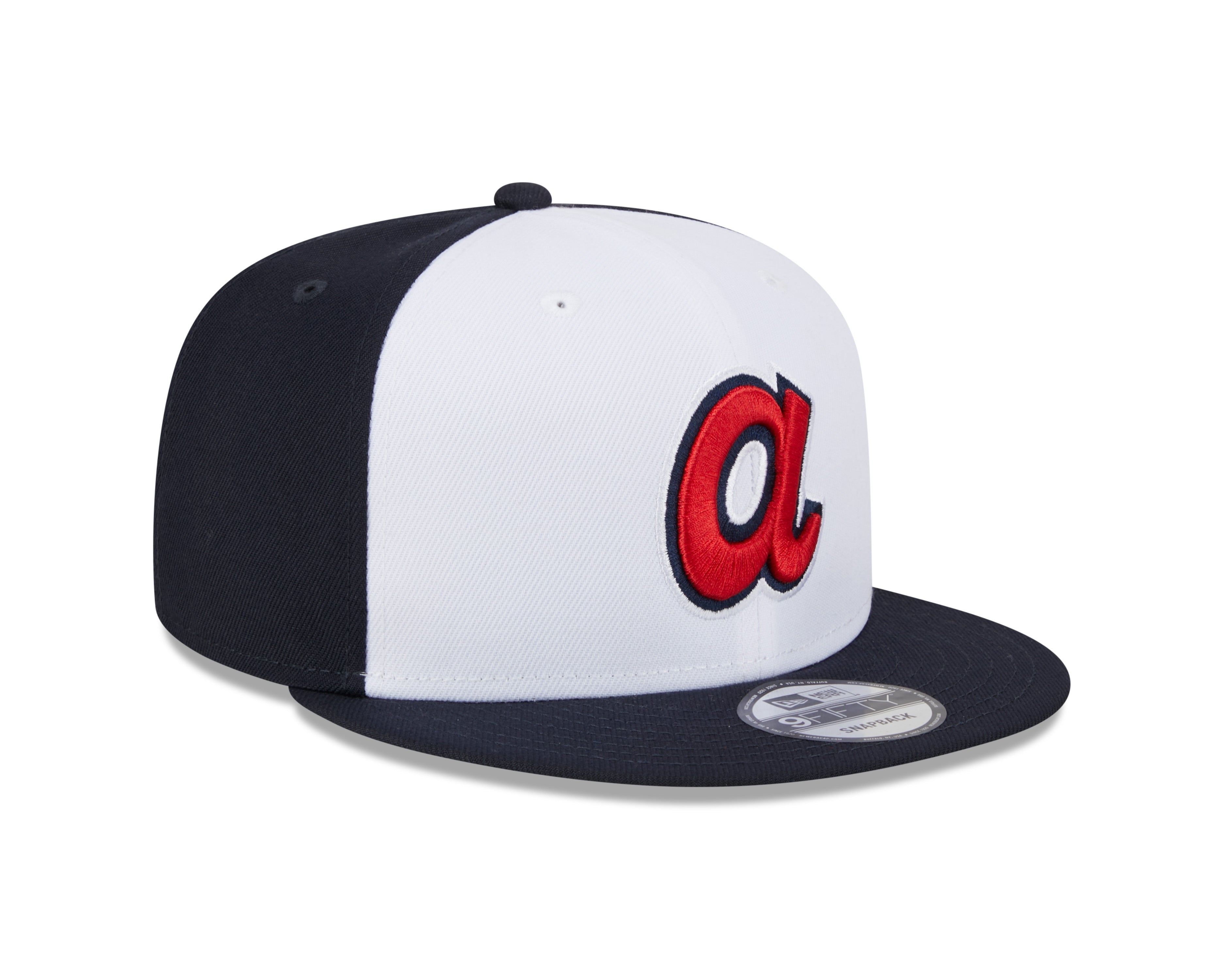 Casquette d'entraînement au bâton New Era MLB Atlanta Braves 9Fifty 2024 pour homme, blanche/bleu marine