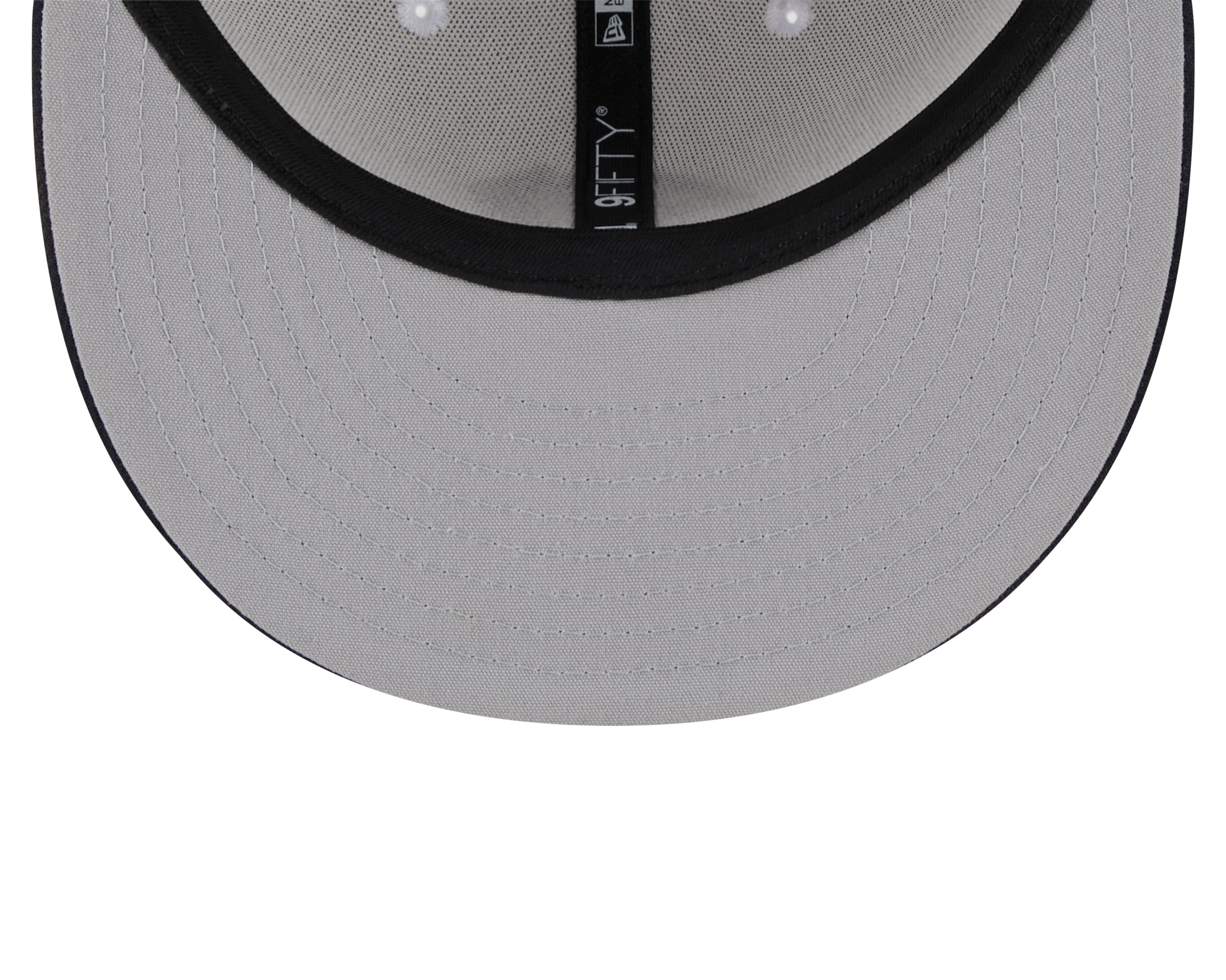 Casquette d'entraînement au bâton New Era MLB Atlanta Braves 9Fifty 2024 pour homme, blanche/bleu marine