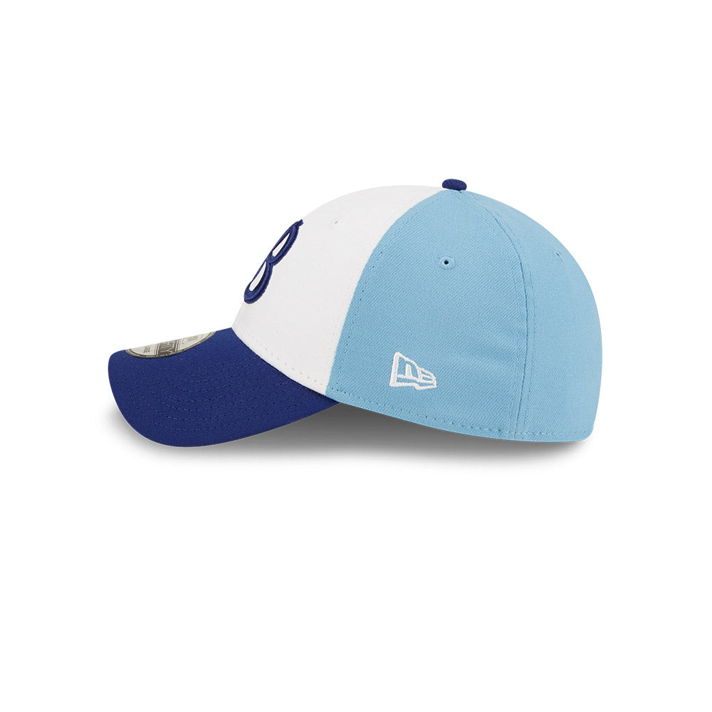 Buffalo Bisons MiLB New Era Men's White/Navy 39Thirty Alternate Authentic Collection Stretch Fit Hat