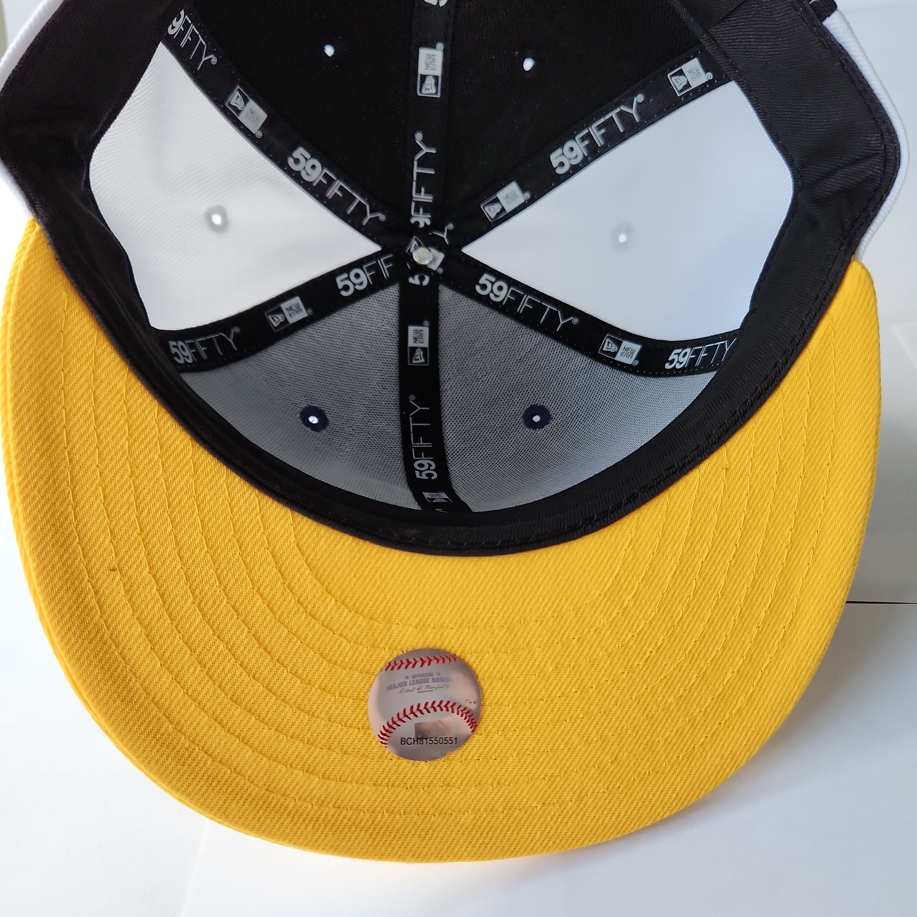 Casquette ajustée 59Fifty Cooperstown jaune/violet New Era des Expos de Montréal pour hommes