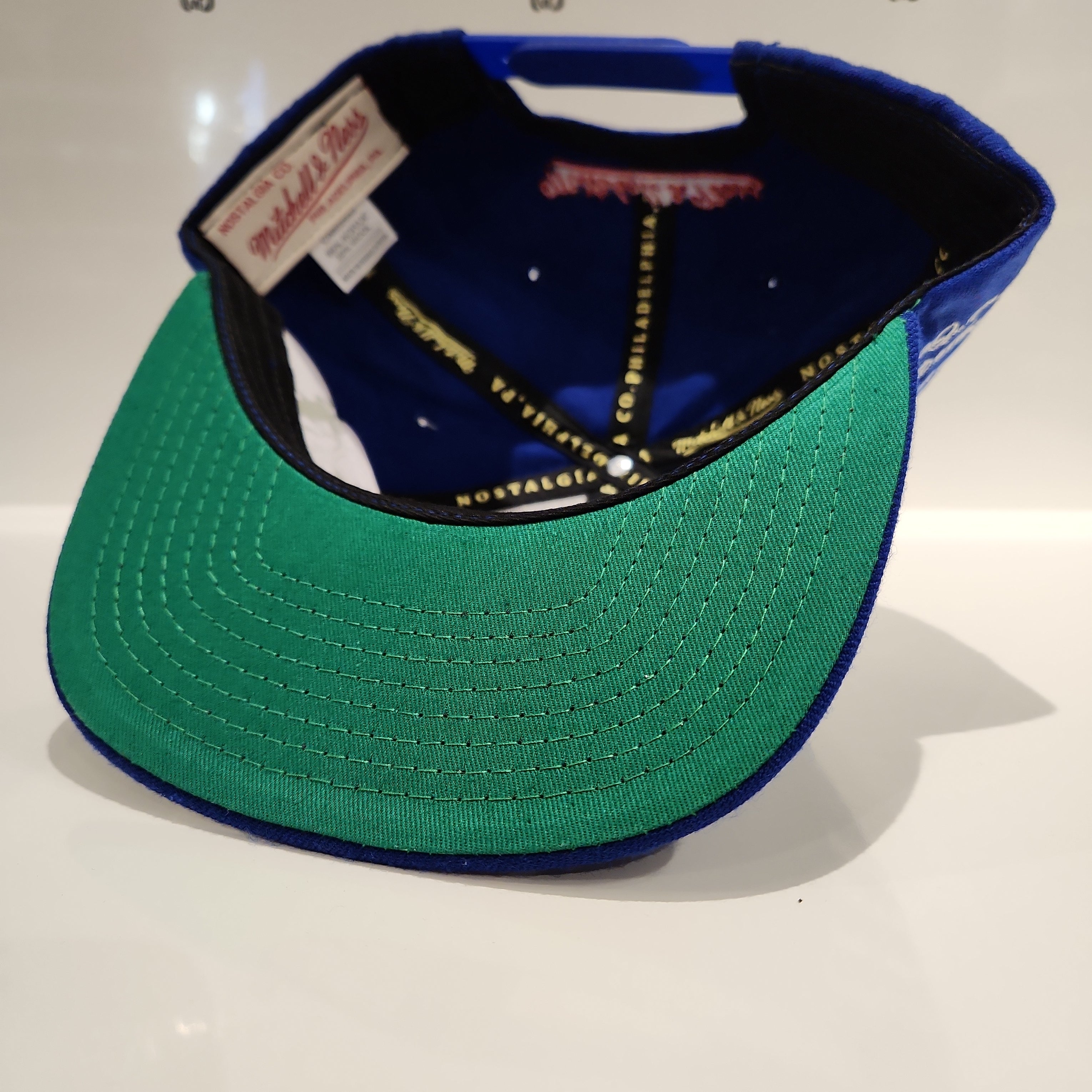 Montreal Canadiens NHL Mitchell & Ness Men's Royal Blue Graduation Snapback