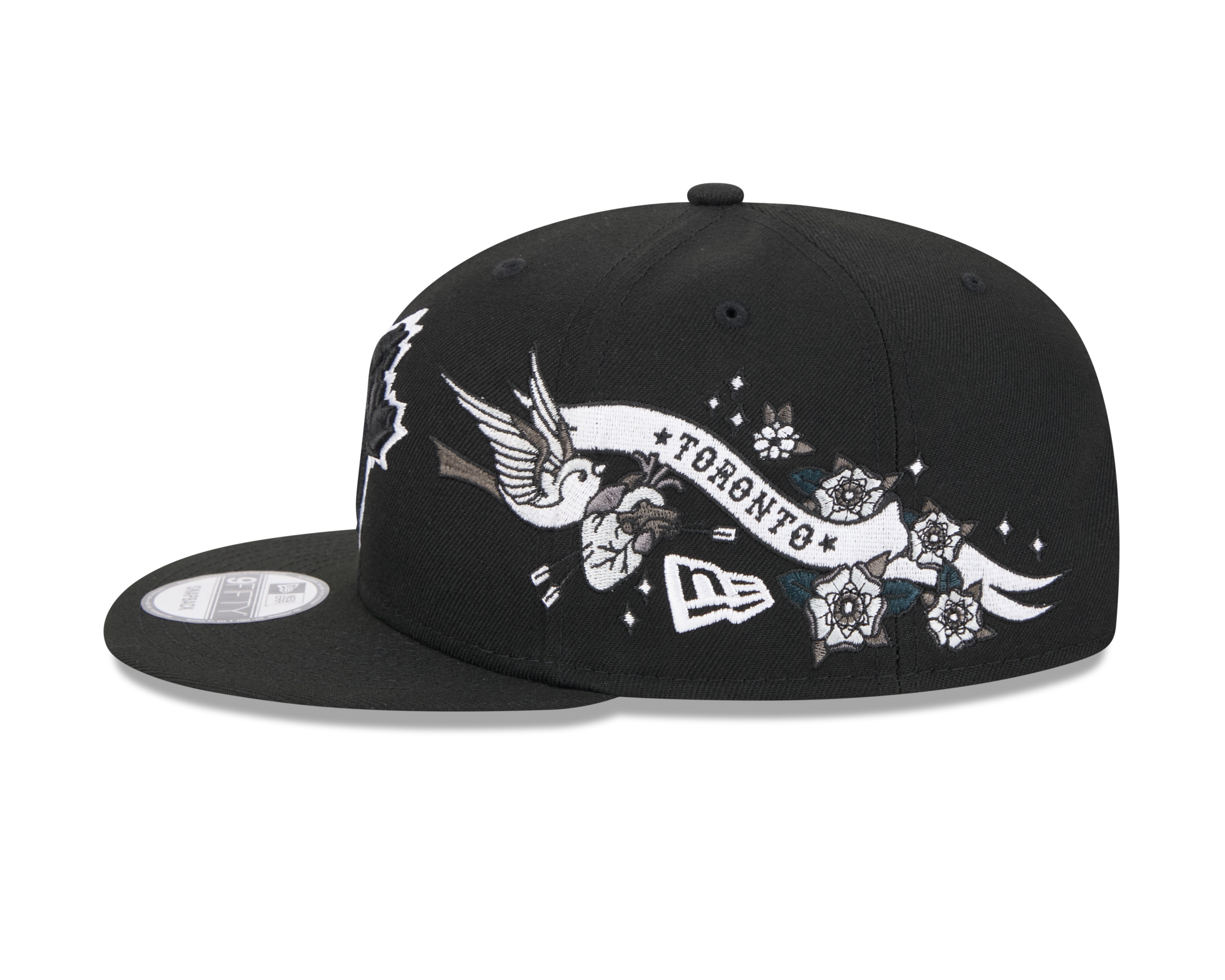 Toronto Blue Jays MLB New Era Men's Black 9Fifty City Art Snapback