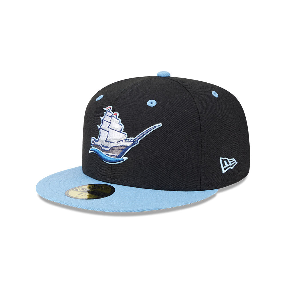 Casquette ajustée 59Fifty Alternate Authentic Collection des Columbus Clippers MiLB, noire/bleu clair, pour homme, de la marque New Era.