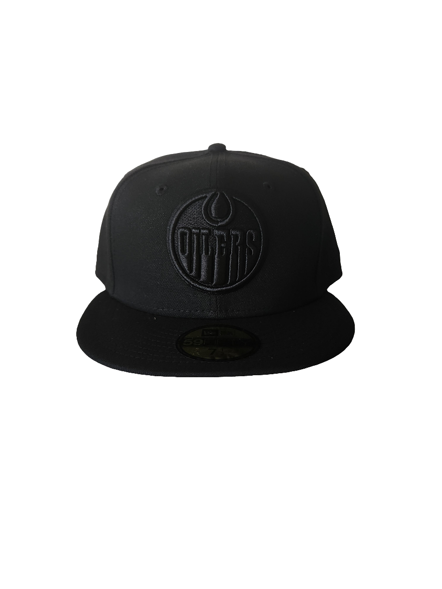 Casquette ajustée 59Fifty New Era pour homme des Oilers d'Edmonton, noir sur noir, de la NHL.