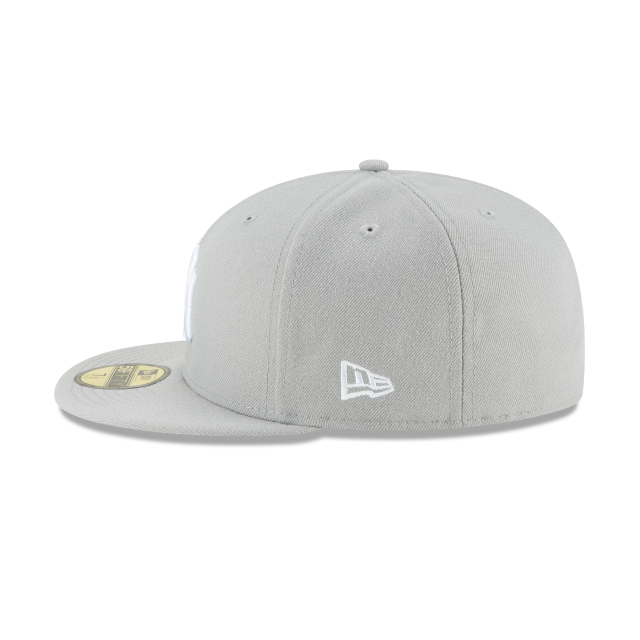 New York Yankees MLB New Era Men's Grey 59Fifty Basic Fitted Hat