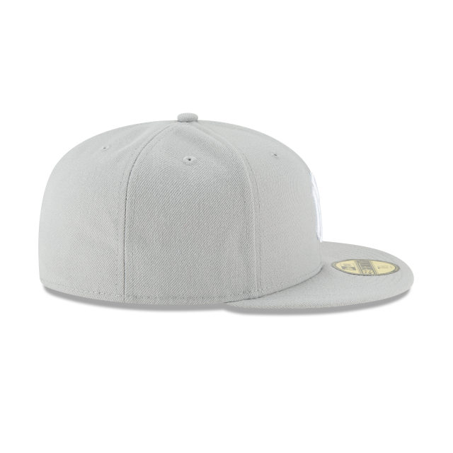 New York Yankees MLB New Era Men's Grey 59Fifty Basic Fitted Hat