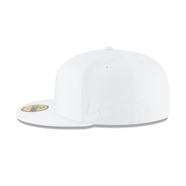 New York Yankees MLB New Era Men's White on White 59Fifty Basic Fitted Hat