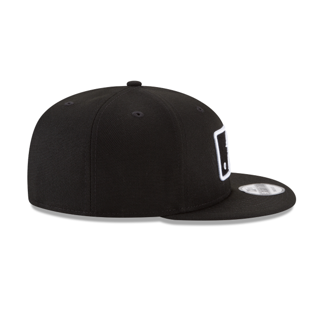 MLB Batterman Logo New Era Men's Black White 9Fifty Basic Snapback