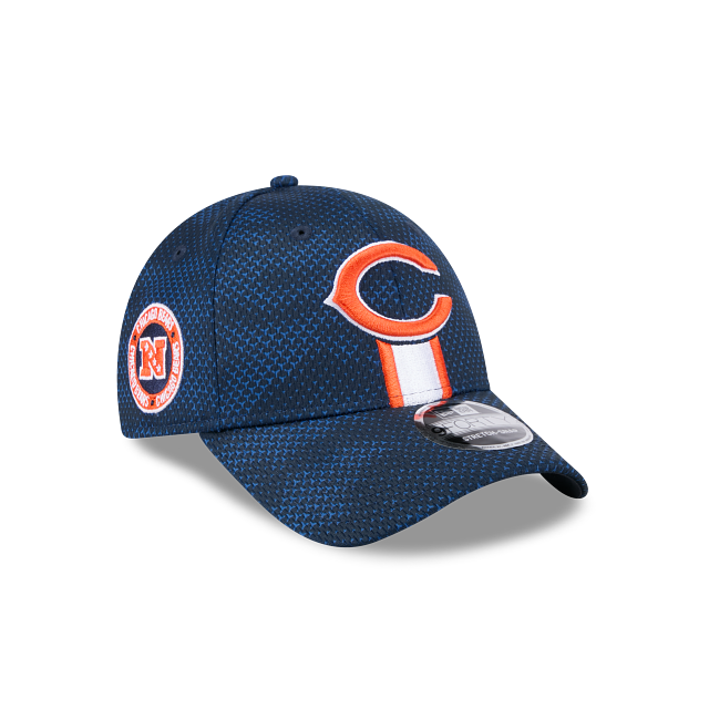 Chicago Bears NFL New Era Men's Navy 9Forty 2024 Sideline Stretch Snapback Hat