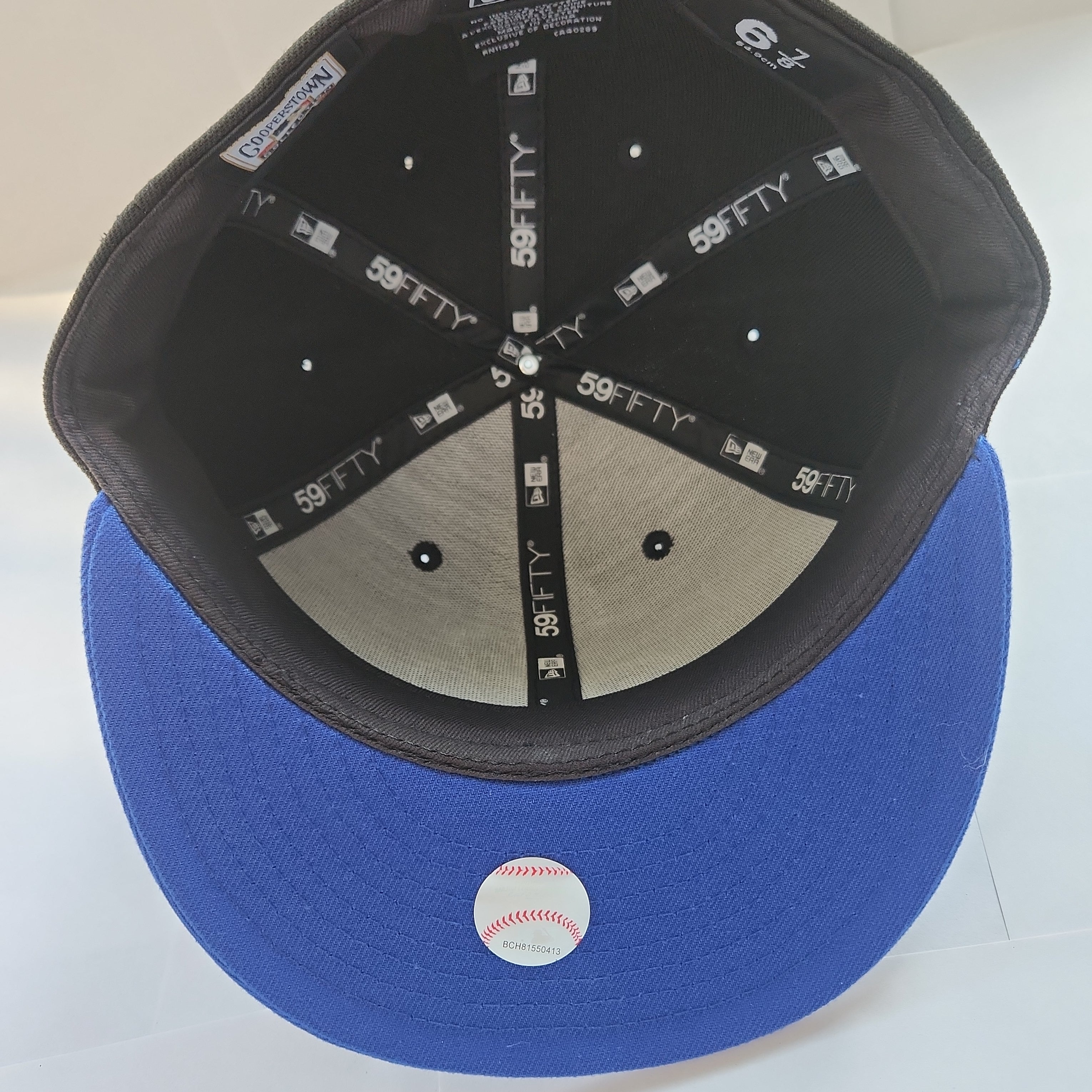 Montreal Expos MLB New Era Men's Black/Royal Blue 59Fifty Cooperstown Fitted Hat