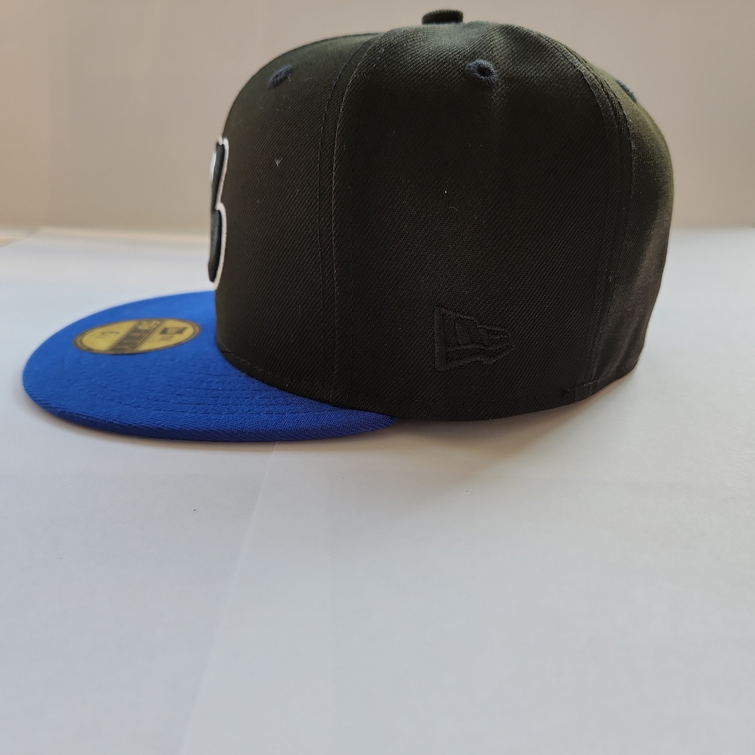 Montreal Expos MLB New Era Men's Black/Royal Blue 59Fifty Cooperstown Fitted Hat