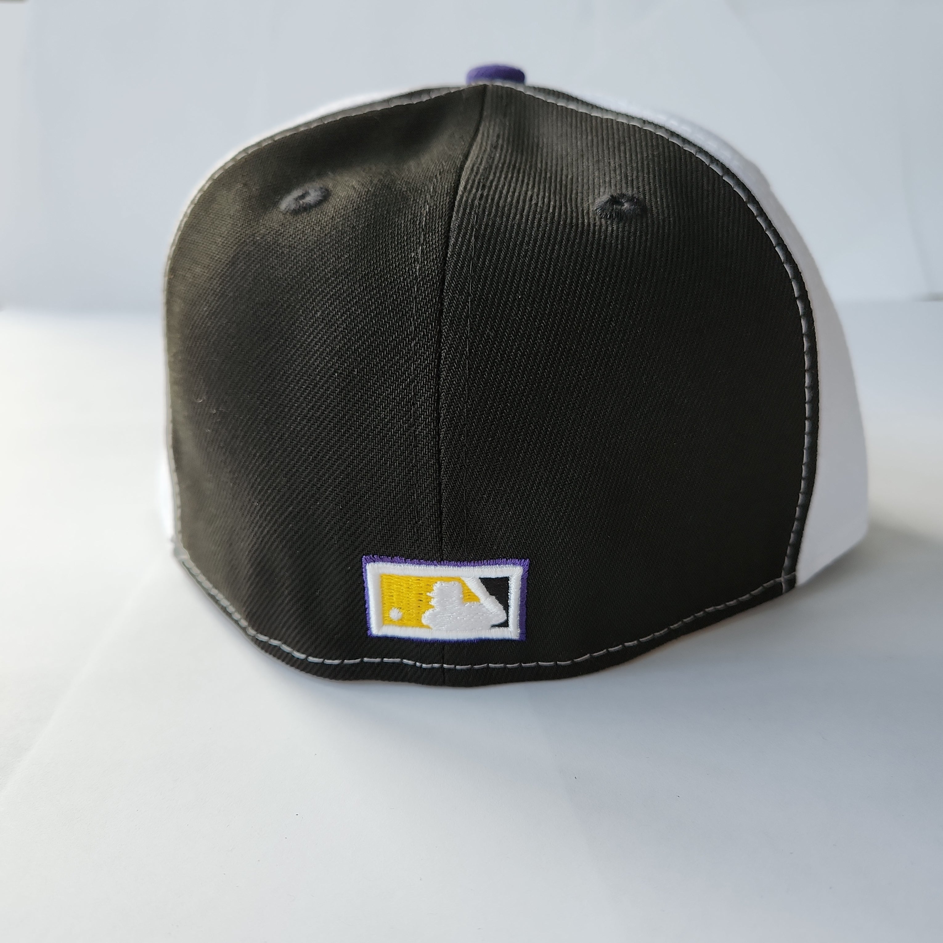 Casquette ajustée 59Fifty Cooperstown jaune/violet New Era des Expos de Montréal pour hommes 