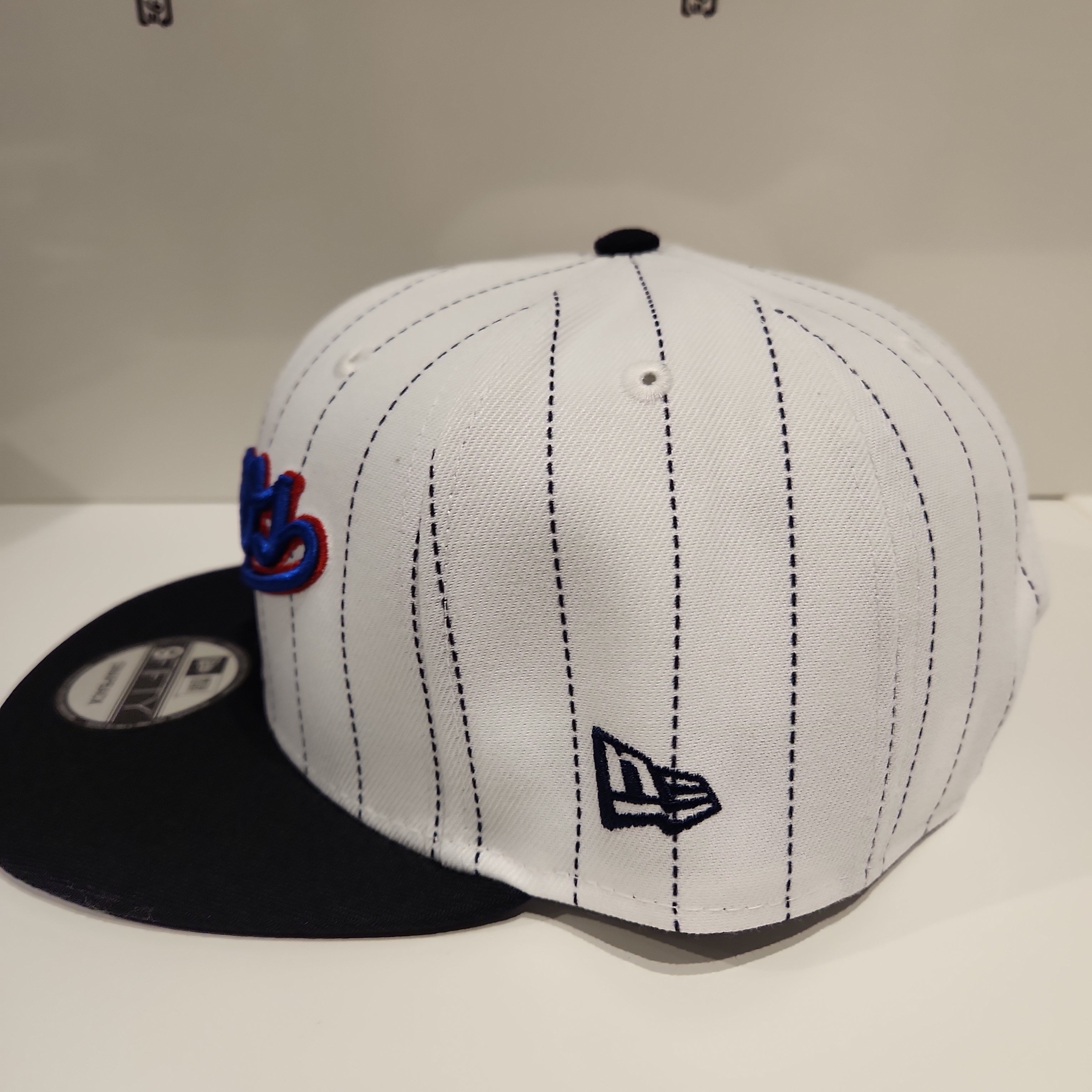 Montreal Expos MLB New Era Men's White 9Fifty Cooperstown Pinstripe Retro Uniform Snapback