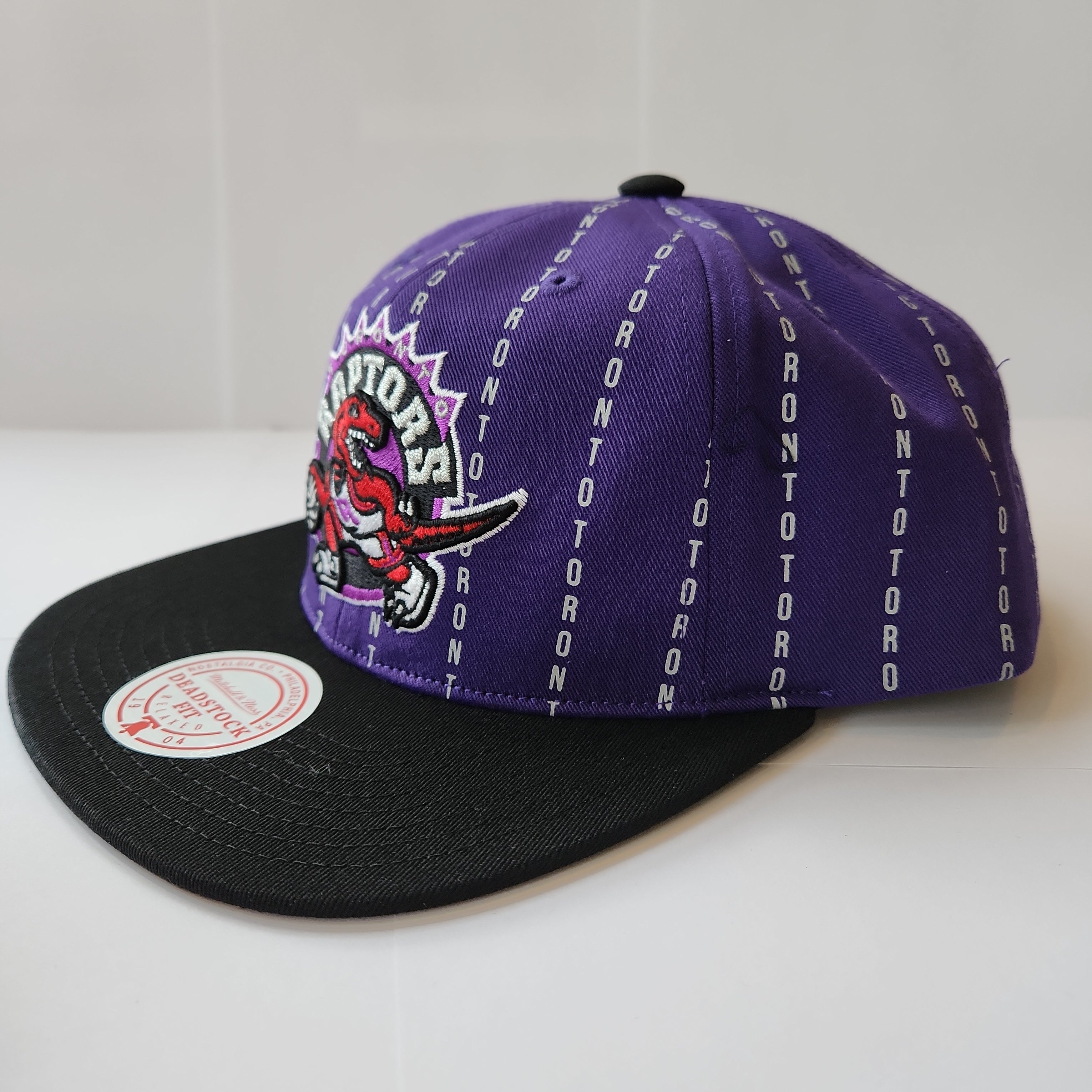 Toronto Raptors NBA Mitchell &amp; Ness Snapback violet City à fines rayures pour hommes