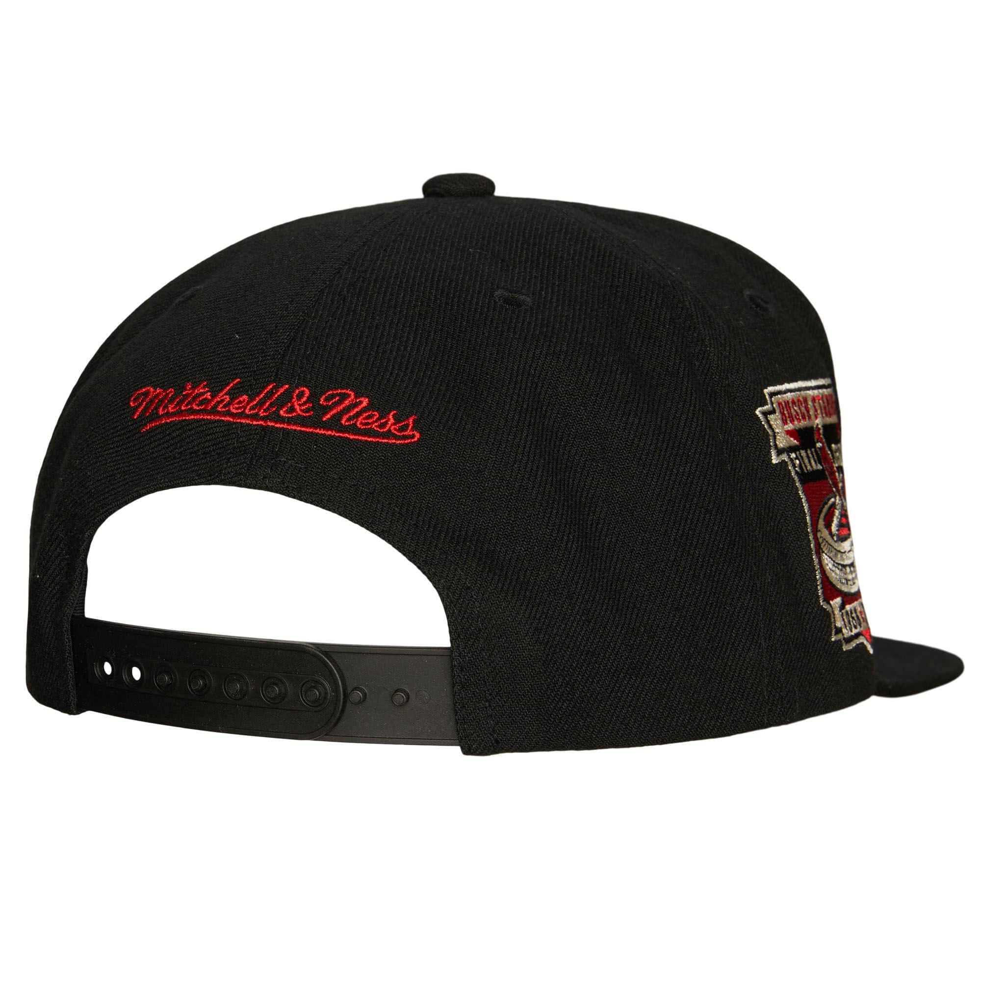 St. Louis Cardinals MLB Mitchell & Ness Men's Black Team Classic Snapback