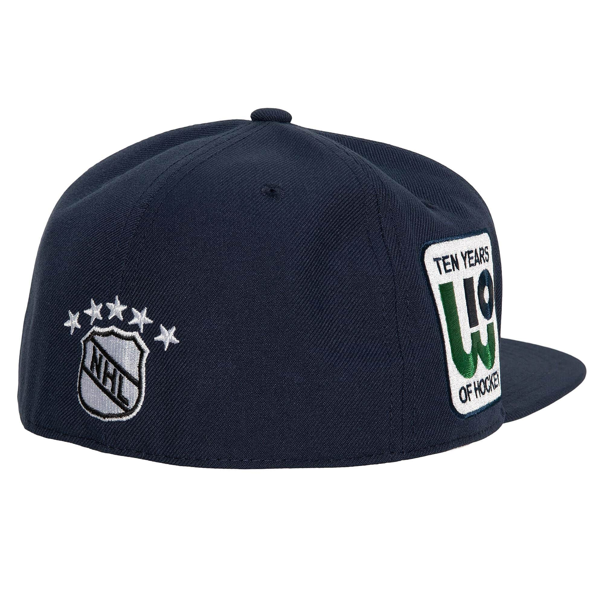 Hartford Whalers NHL Mitchell & Ness Men's Navy Vintage Fitted Hat