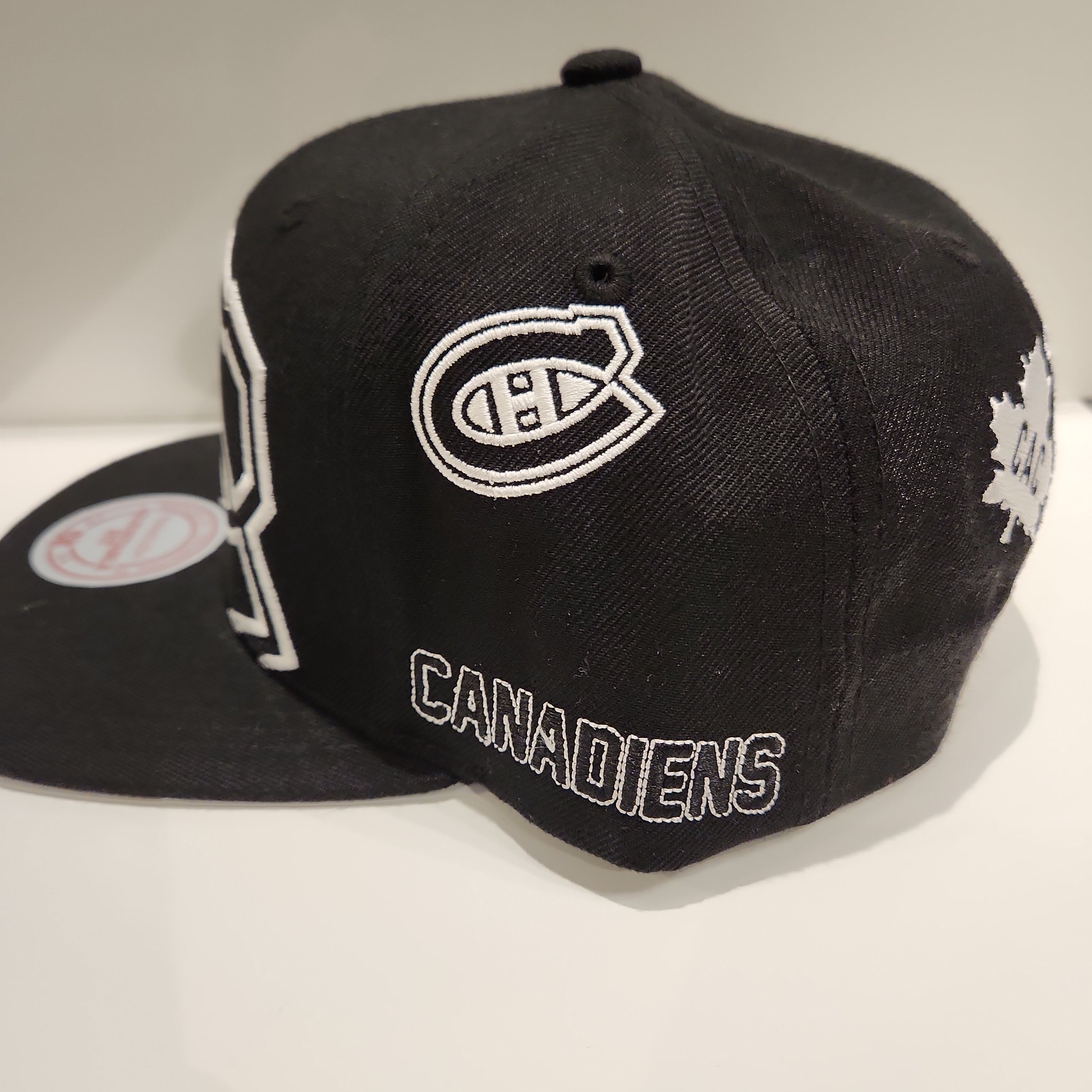 Montreal Canadiens NHL Mitchell & Ness Men's Black/White Night Snapback