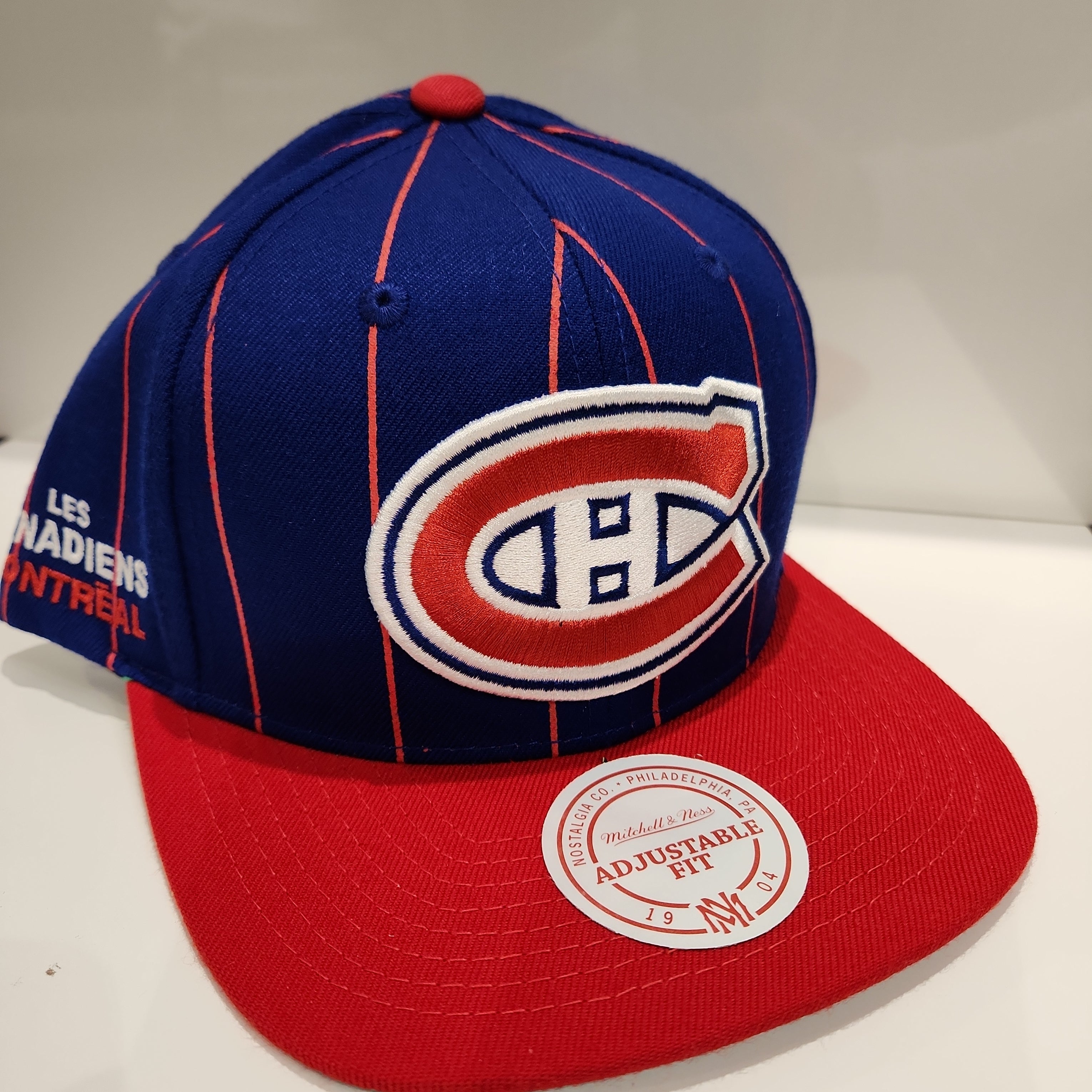 Montreal Canadiens NHL Mitchell & Ness Men's Navy Pin Stripe Snapback